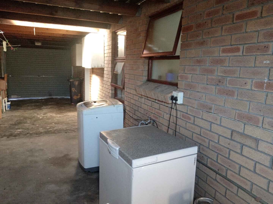 To Let 3 Bedroom Property for Rent in Zonnendal Western Cape